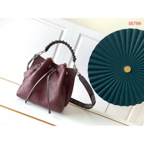 Kabelka Louis Vuitton MURIA Mahina z perforované telecí kůže M55800 vínová