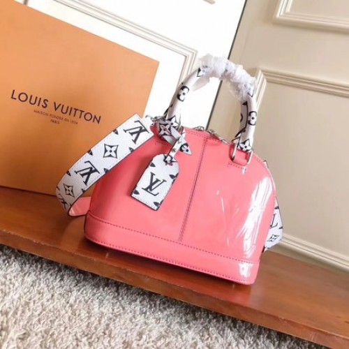 Monogram Louis Vuitton Vernis ALMA BB M54704 růžový