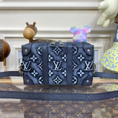 Peněženka Louis Vuitton SOFT TRUNK M81179 šedá
