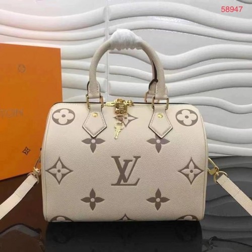 Kabelka Louis Vuitton SPEEDY BANDOULIERE 25 M58947 krémová