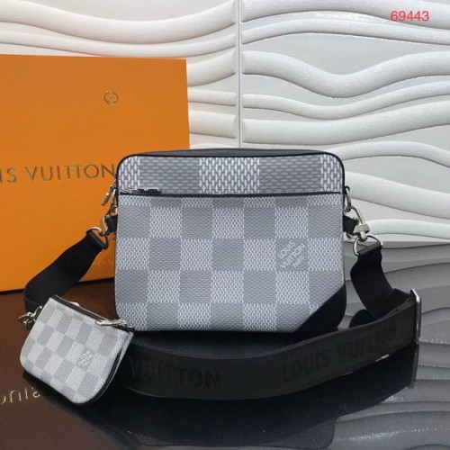 Kabelka Louis Vuitton TRIO MESSENGER M69443 šedá
