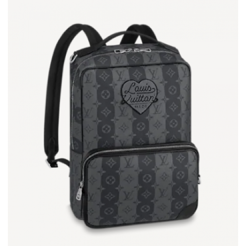 Louis Vuitton UŽITKOVÝ BATOH M45962 černý