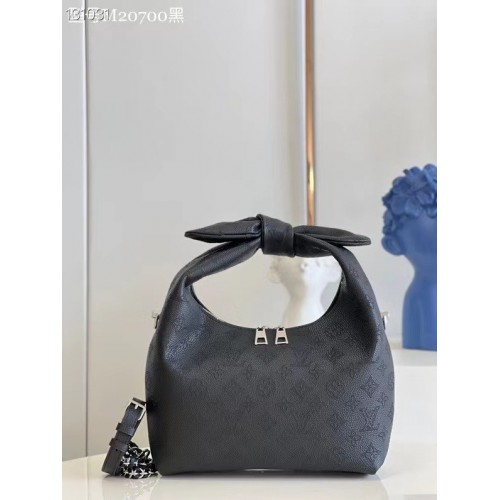 Kabelka Louis Vuitton WHY KNOT PM M20700 černá