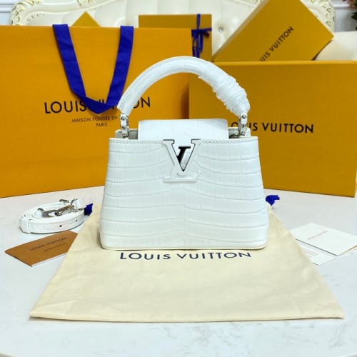Kabelka Louis Vuitton CAPUCINES MINI z krokodýlí kůže M81190 bílá