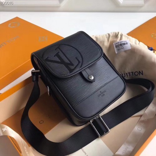 Kabelka Louis Vuitton MESSENGER PM M53495 černá