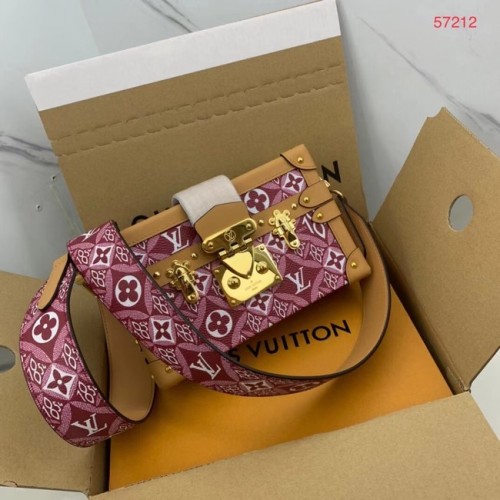 Kabelka Louis Vuitton SINCE 1854 PETITE MALLE M57212 červená