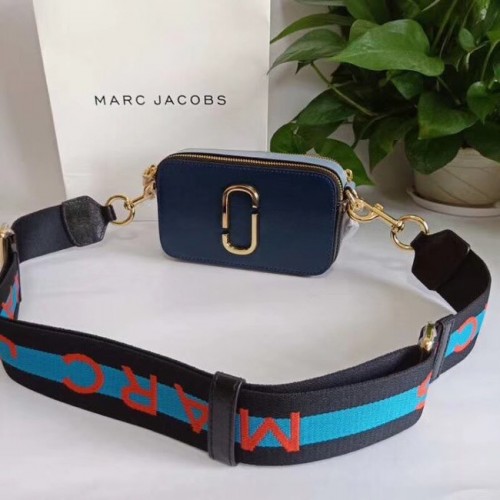 Kabelka přes rameno MARC JACOBS Snapshot ze safínové kůže 23775