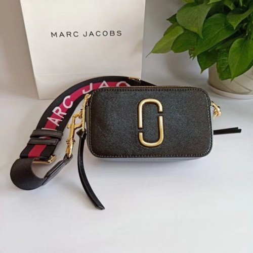 Kabelka přes rameno MARC JACOBS Snapshot ze safínové kůže 23780