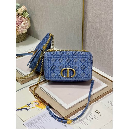 STŘEDNÍ DIOR CARO BAG Macrocannage Tweed Embroidery M9242 modrá