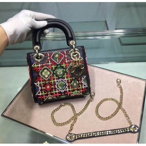 MINI LADY DIOR VYŠÍVANÁ KABELA M0598CRMH-3