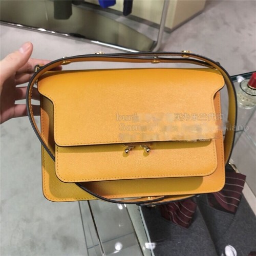 Originální kabelka z telecí kůže Marni 35068-2