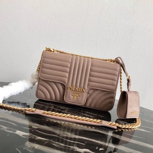 Kožená kabelka Prada Diagramme střední velikosti 1BD108 tmavě růžová