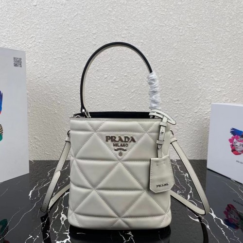 Prada Kožená taška Prada Spectrum Tote 1BG319 bílá