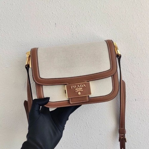 Prada kožená kabelka přes rameno Nappa 1AD257 hnědá