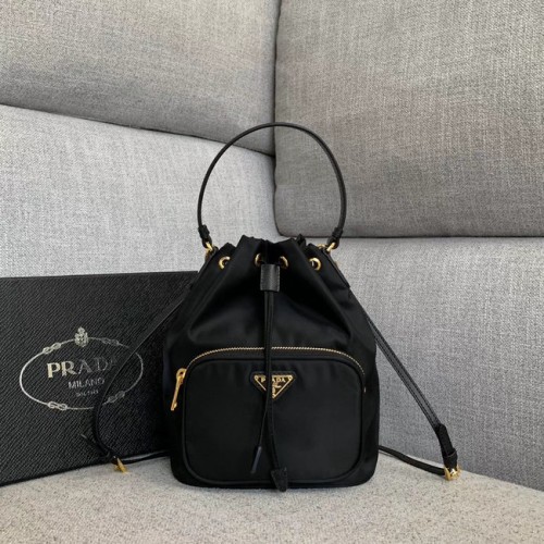 Prada Re-Edition nylonová taška Tote 81166 černá