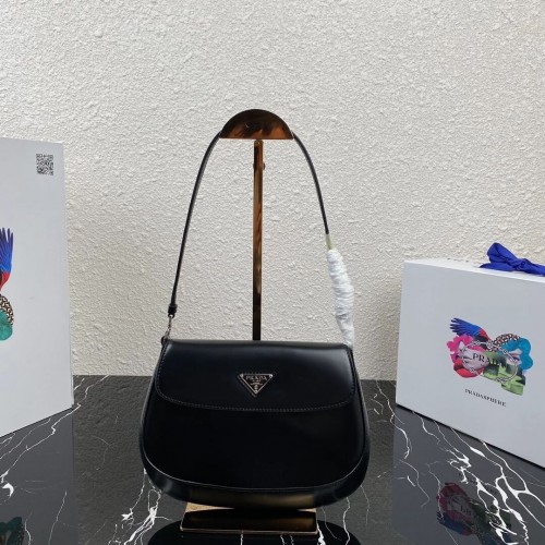 Prada Saffiano kožená kabelka přes rameno 2BD311 černá