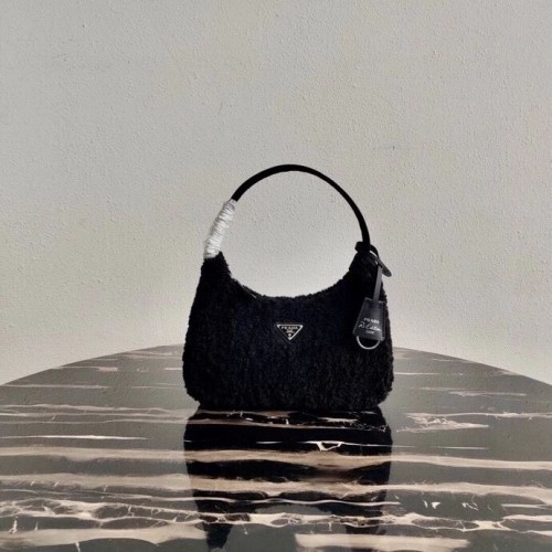 Prada mini kabelka z ovčí kůže 1NE515 černá