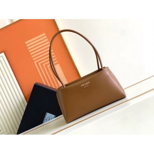 Prada Malá kožená kabelka Prada Supernova 1BA368 karamelová