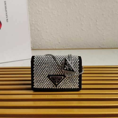 Kožená malá kabelka Prada s umělými krystaly taška přes rameno 1NE124 černá