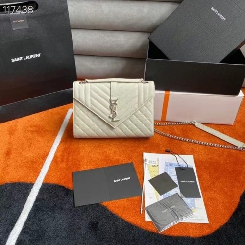 SAINT LAURENT ENVELOPE STŘEDNÍ TAŠKA VE MIXU MATELASSe GRAIN DE POUDRE RAŽENÁ KŮŽE 600185 BLANC VINTAGE&SILouis VuittonER