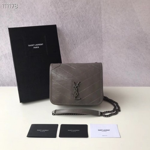 Kožená kabelka přes rameno SAINT LAURENT Niki Mini 03743 šedá