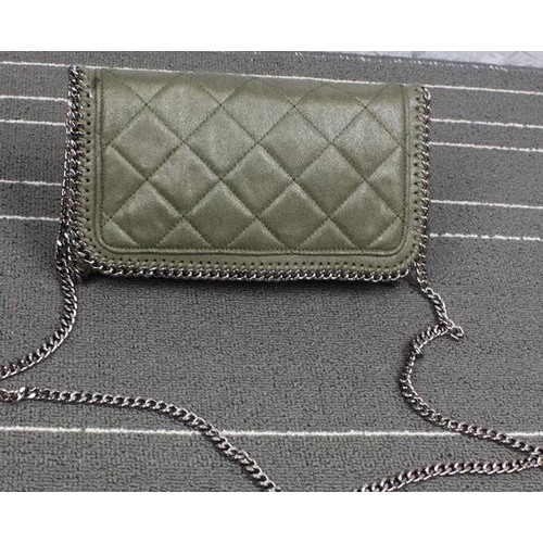 Kabelka přes tělo Stella McCartney Falabella z PVC SM882 zelená