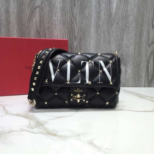 VALENTINO prošívaná kožená crossbody kabelka Candy 0072 černá a bílá