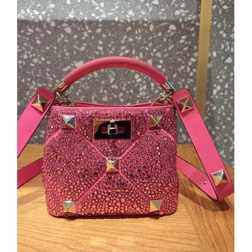 VALENTINO GARAVANI hřebčín římský W2B0I97P švestka