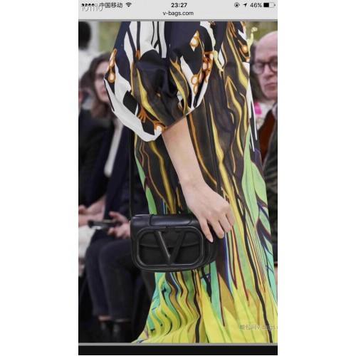 VALENTINO Originální kožená kabelka přes rameno V0032A černá