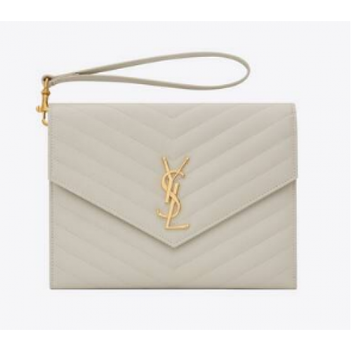 Yves Saint Laurent MONOGRAMOVÁ PSANÍČKA Z PROŠÍVANÉ KŮŽE S RELIÉFNÍM MATERIÁLEM GRAIN DE POUDRE 617662 bílá