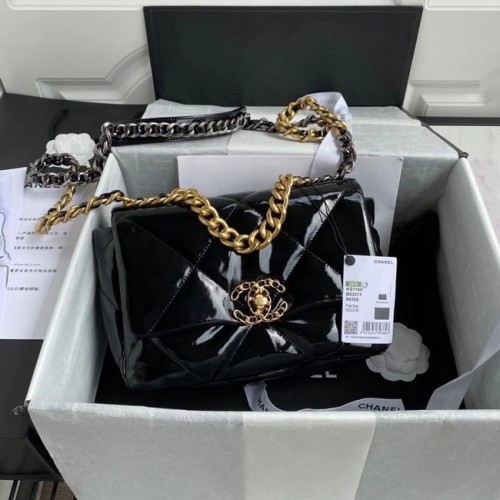 Kabelka s klopou Chanel 19 AS1160 Černá