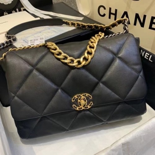 Velká klopová kabelka Chanel 19 AS1162 černá