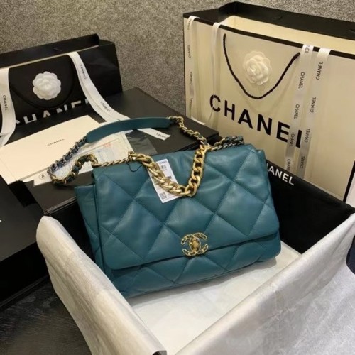 Velká klopová kabelka Chanel 19 AS1162 modrá
